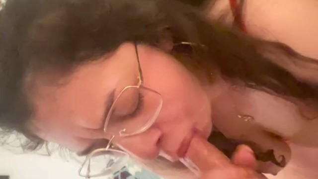 Latina MILF Slurping the Cum right out of me