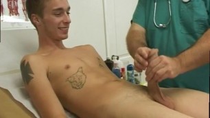 Photos of Erotic Male Physical Exams and Hunks in Medical Examination Gay