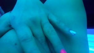 MILF Jacks Clit in Tanning Bed