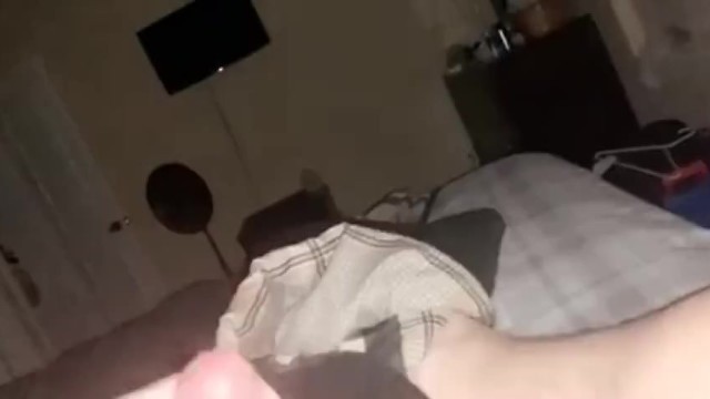 HUGE CUMSHOT PT 1