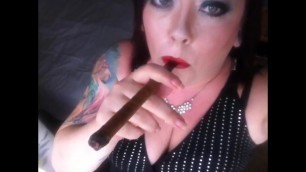 BBW Tina Snua Smoking A Cigar - Smoker Fetish Domme