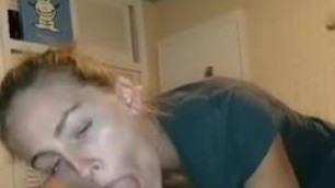 Homemade Teen Blowjob and Cum Swallow